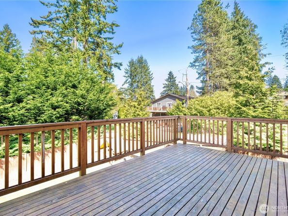 7522 NE 166th Street, Kenmore WA 98028