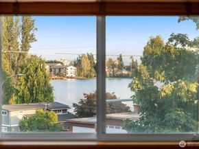 13709 Greenwood Avenue N, Seattle WA 98133
