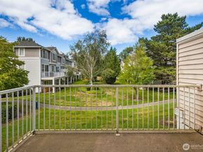 6232 S 233rd Street, Kent WA 98032