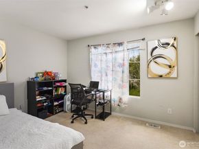 6232 S 233rd Street, Kent WA 98032