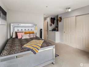 6232 S 233rd Street, Kent WA 98032