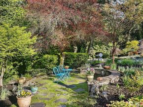 15144 SE 46th Way, Bellevue WA 98006