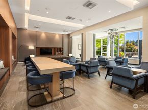 188 Bellevue Way NE 802, Bellevue WA 98004
