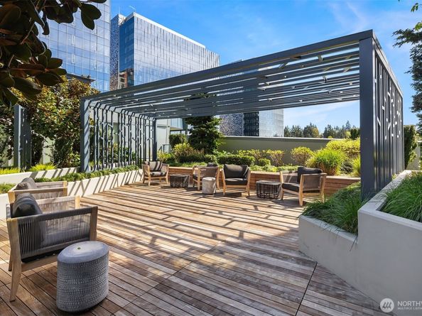 188 Bellevue Way NE 802, Bellevue WA 98004