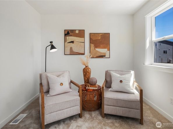 4118 220th Place SE, Bothell WA 98021