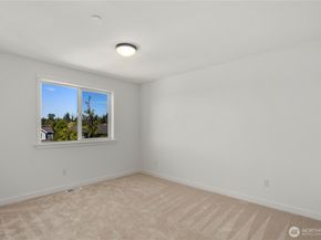 4118 220th Place SE, Bothell WA 98021