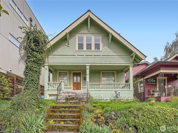 5224 12th Avenue NE