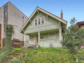 5224 12th Avenue NE, Seattle WA 98105