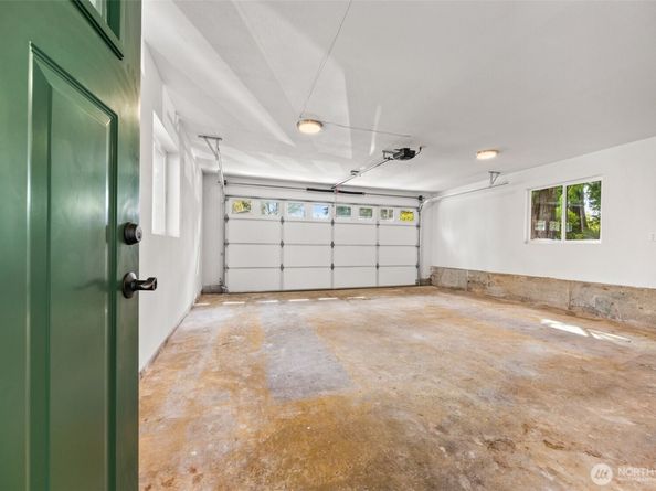 11785 Penny Place NE, Bainbridge Island WA 98110