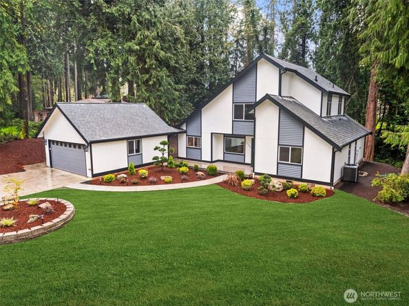 11785 Penny Place NE, Bainbridge Island WA 98110