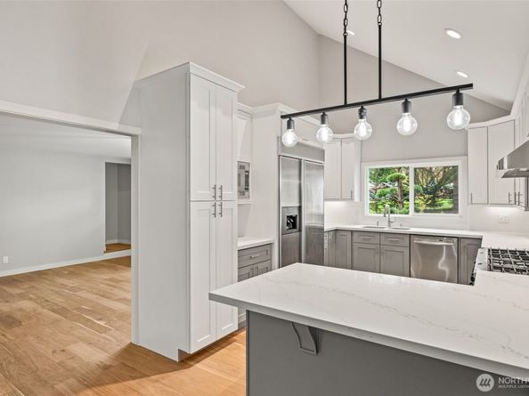 11785 Penny Place NE, Bainbridge Island WA 98110