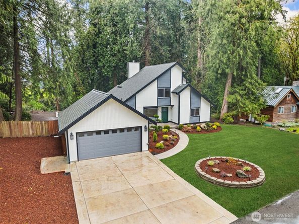 11785 Penny Place NE, Bainbridge Island WA 98110