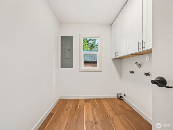 11785 Penny Place NE, Bainbridge Island WA 98110