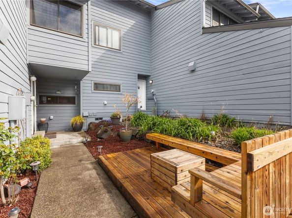 21634 14th Avenue S C4, Des Moines WA 98198
