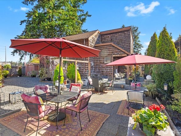 18210 5th Avenue NE, Shoreline WA 98155
