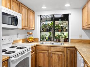 18210 5th Avenue NE, Shoreline WA 98155