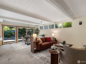 941 20th Place W, Kirkland WA 98033