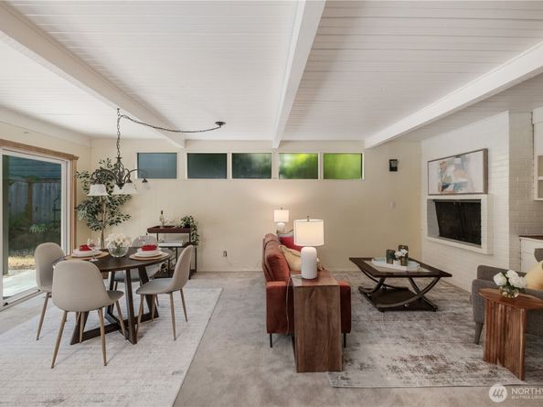 941 20th Place W, Kirkland WA 98033