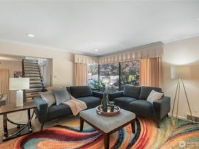 941 20th Place W, Kirkland WA 98033