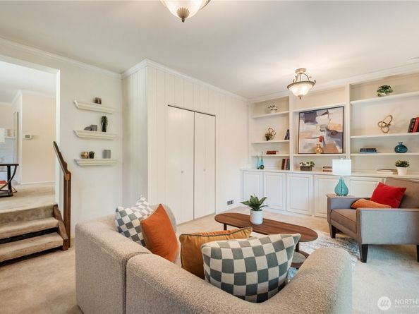941 20th Place W, Kirkland WA 98033