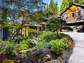 18 Holly Lane, Mercer Island WA 98040
