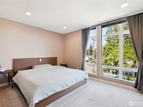 3070 61st Avenue SW, Seattle WA 98116