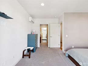 3070 61st Avenue SW, Seattle WA 98116