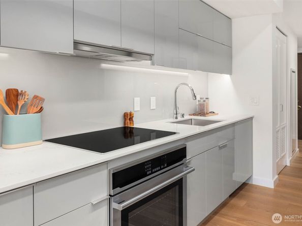450 S Main Street 516, Seattle WA 98104