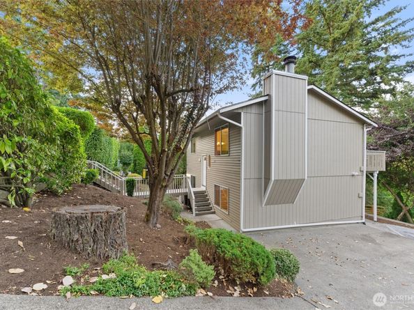 19004 12th Avenue NE, Shoreline WA 98155