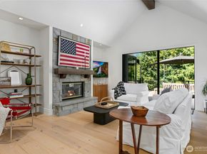 19530 SE 24th Place, Sammamish WA 98075