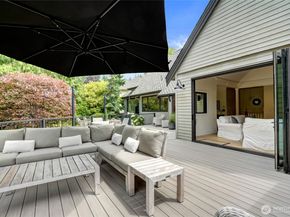 19530 SE 24th Place, Sammamish WA 98075