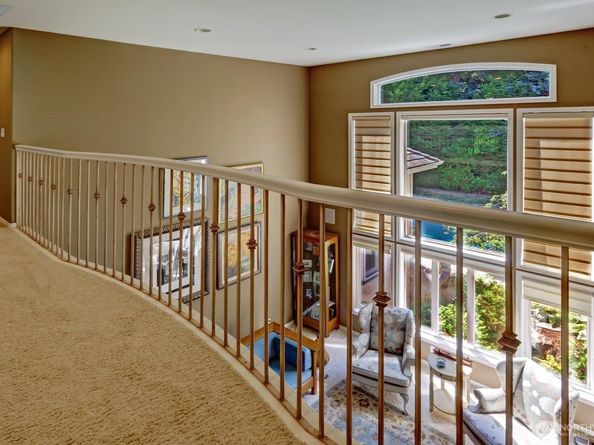 6413 163rd Place SE, Bellevue WA 98006