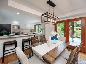 11423 NE 104th Street, Kirkland WA 98033