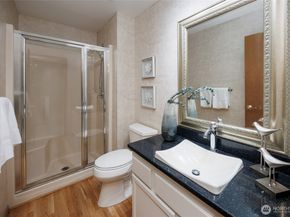 11423 NE 104th Street, Kirkland WA 98033