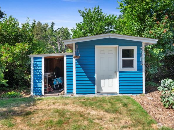 11515 7th Avenue NE, Seattle WA 98125