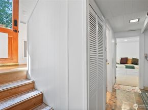 11515 7th Avenue NE, Seattle WA 98125