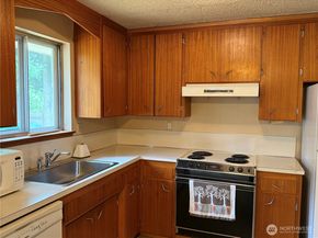 9310 Olson Road NW, Bremerton WA 98311