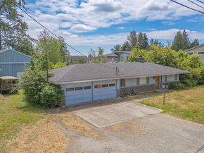 5735 NE 8th Street, Renton WA 98059