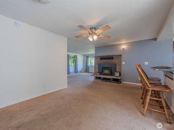 5735 NE 8th Street, Renton WA 98059