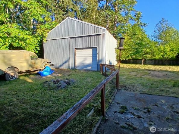 5735 NE 8th Street, Renton WA 98059