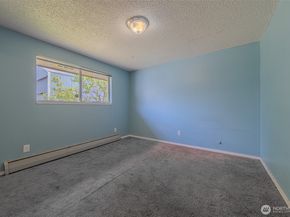 5735 NE 8th Street, Renton WA 98059