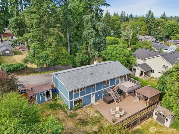 17837 Ashworth Ave N, Shoreline WA 98133