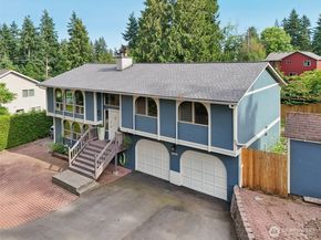 17837 Ashworth Ave N, Shoreline WA 98133
