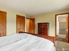 17837 Ashworth Ave N, Shoreline WA 98133