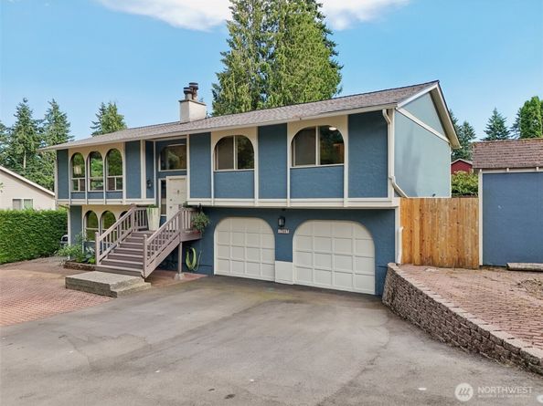 17837 Ashworth Ave N, Shoreline WA 98133