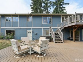 17837 Ashworth Ave N, Shoreline WA 98133