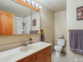 17837 Ashworth Ave N, Shoreline WA 98133