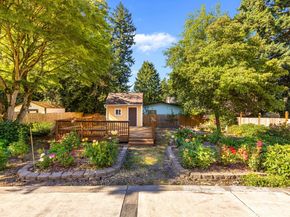 132 NE 130th Street, Seattle WA 98125