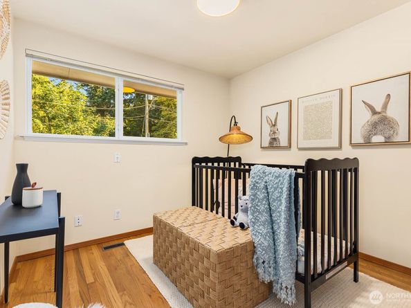 132 NE 130th Street, Seattle WA 98125