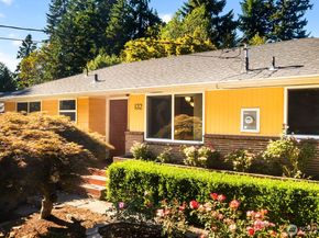 132 NE 130th Street, Seattle WA 98125